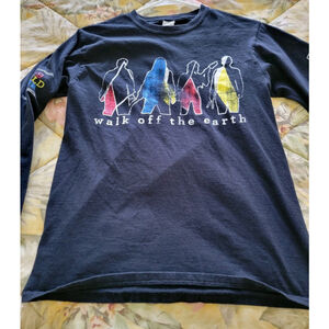 Walk Off the Earth 2019 World Tour Tee Black Sz Small Long Sleeve Crew Neck Band